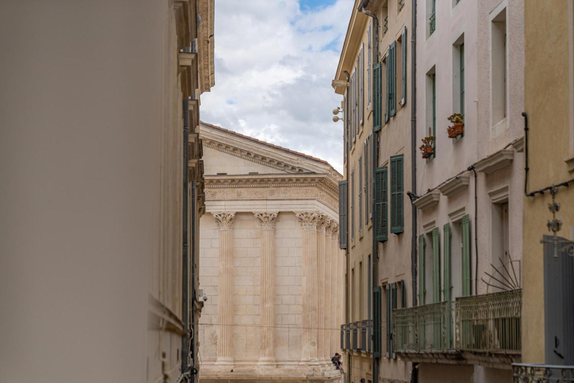 Appartement Nuit à - Loft à La Maison Carrée *